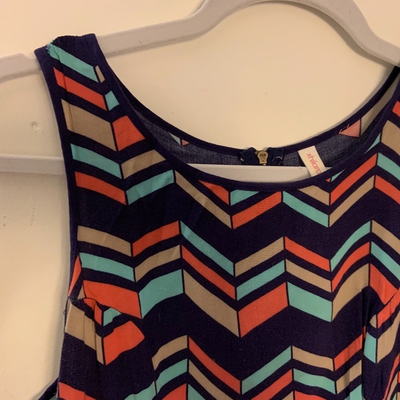 Colorful peplum top - Picture 2 of 3